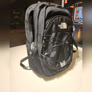 THE NORTH FACE Women's ISABELLA Backpack, TNF Black/Burnt Coral Metallic